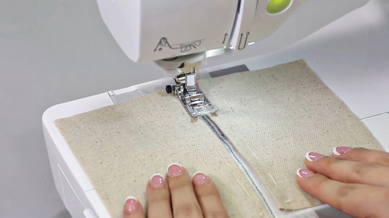 Variations of Fagoting in Sewing