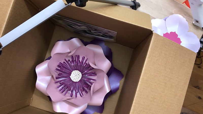 How To Pack Paper Flowers For Shipping?