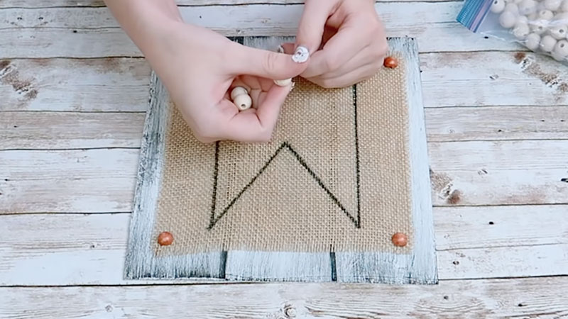 Glue Paper To Burlap