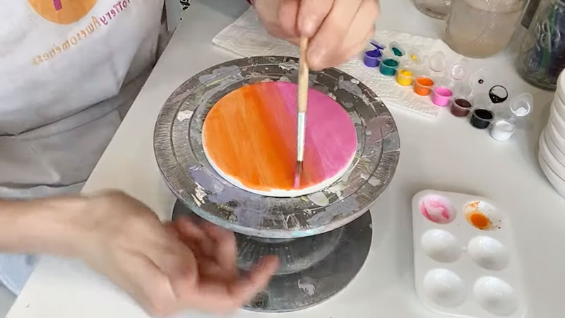 How do you treat acrylic paint with ceramic?