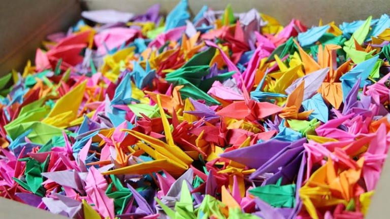 1000 Origami Cranes