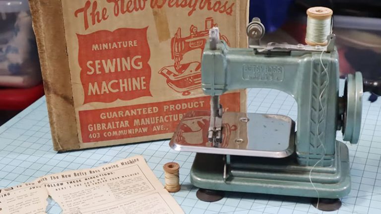 Antique Toy Sewing Machines