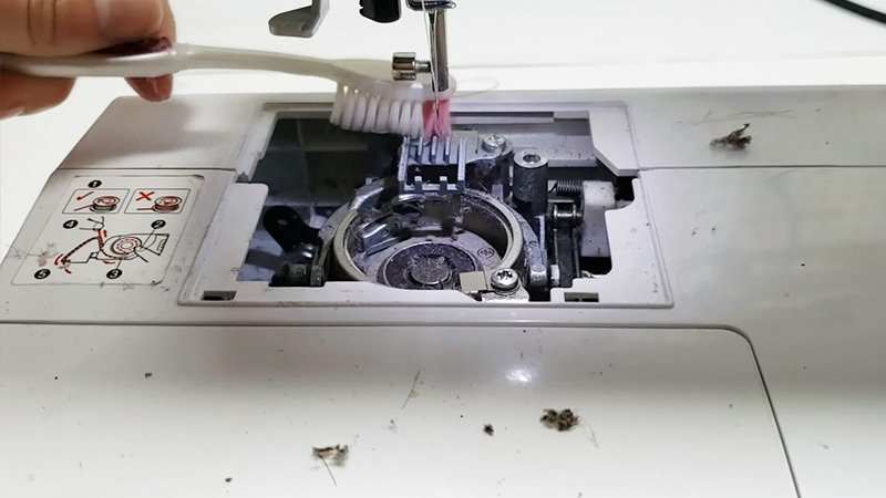 Clean A Sewing Machine