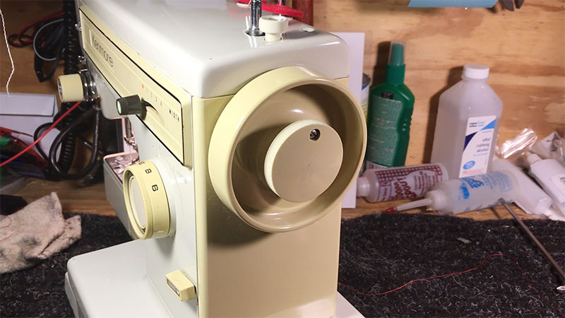 What Is Clutch Knob Sewing Machine
