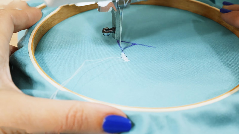 Freeform-Embroidery-Sewing-Machine