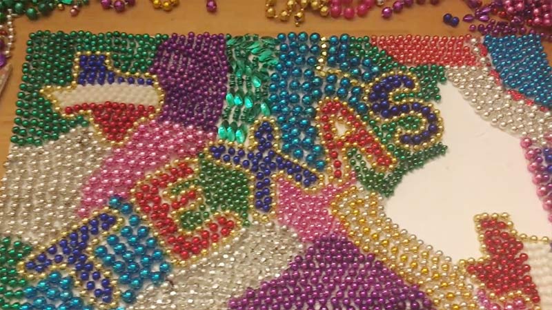 Mardi Gras Beads Crafts