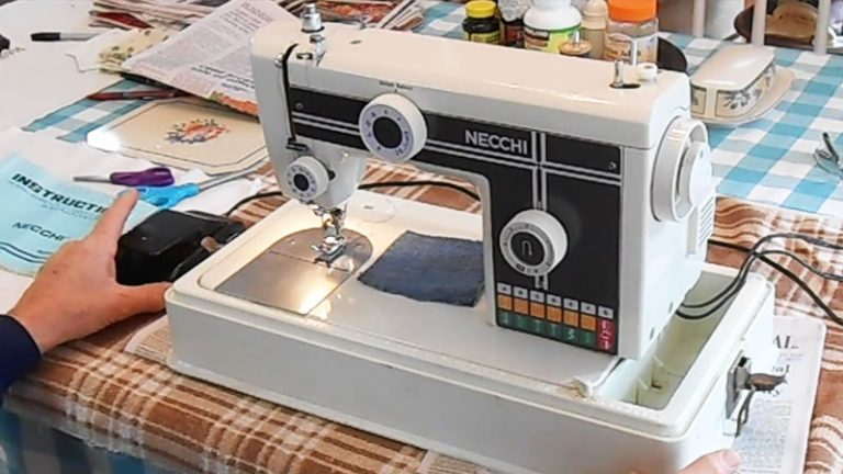 Necchi 4795 Sewing Machine