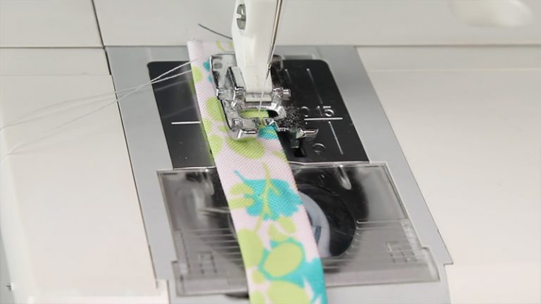 A Lap Line On A Belt Sewing Pattern