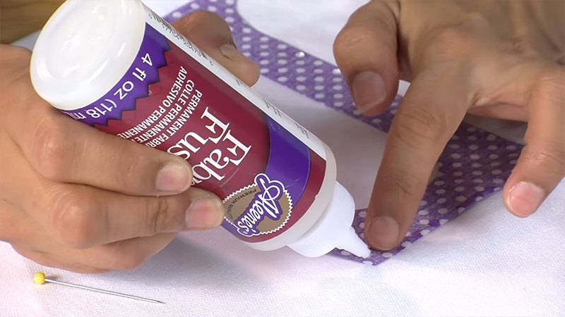 Aleene's Fabric Fusion Glue