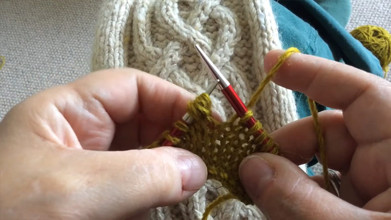 Knit A Celtic Cross