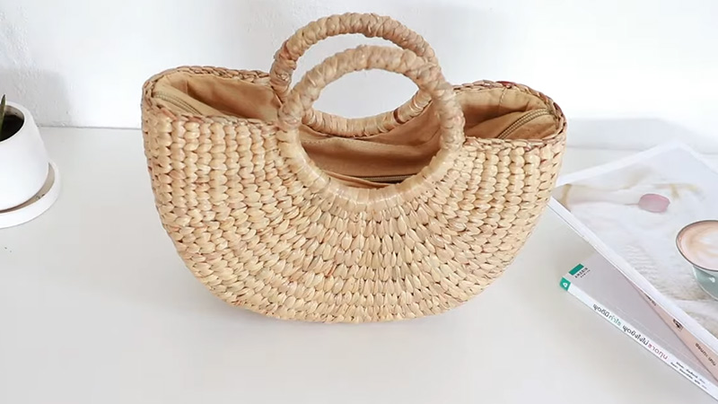 Fix a Straw Bag Handle