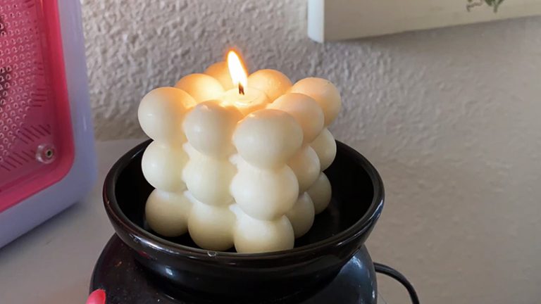 Candle-Have-Bubbles-When-Burning