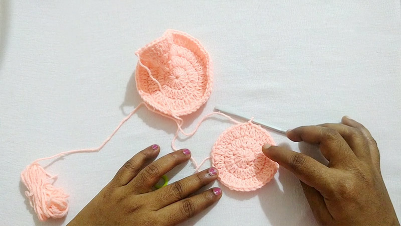 Crochet Circle Ruffling