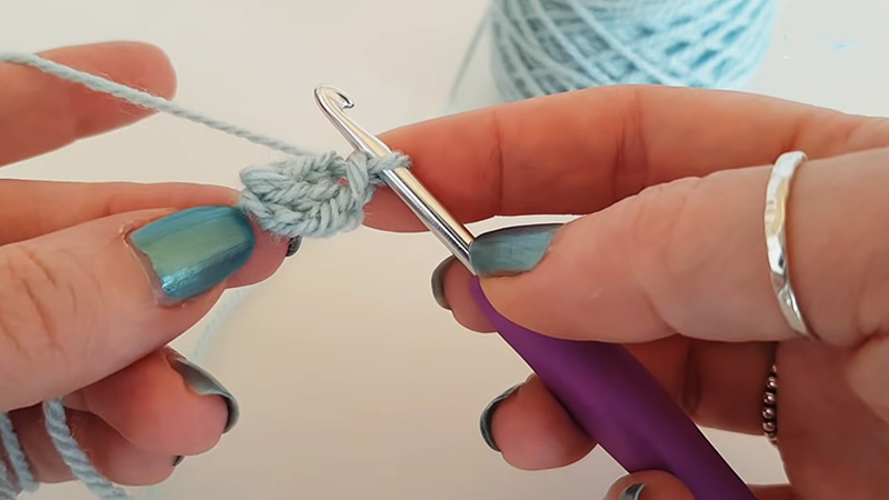 Make-a-Crochet-Magic-Circle-Step-by-Step