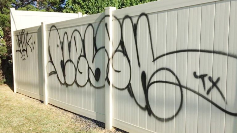 Remove Graffiti From Vinyl Siding