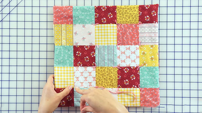 Tie Quilt Knots