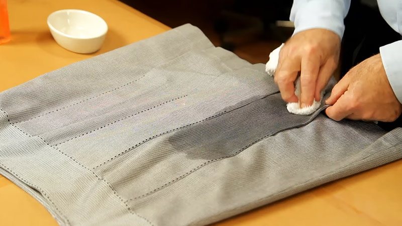 remove-liquid-chalk-marker-from-fabric