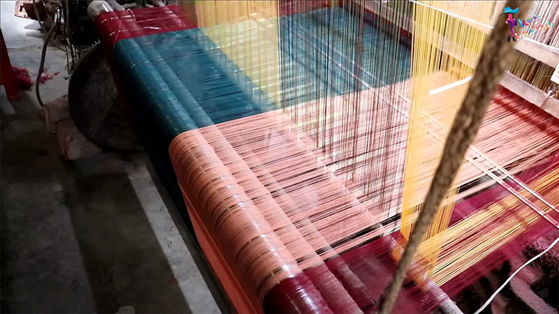 What Is Gingham Fabric Made Of