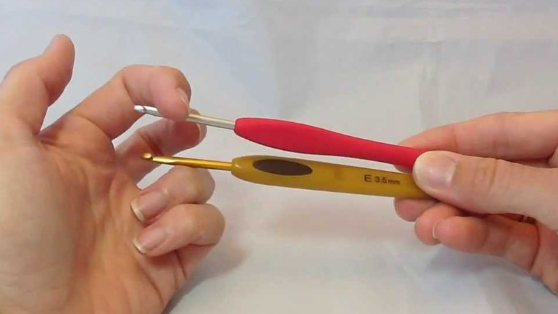 Clover Getaway Soft Touch Crochet Hook Set