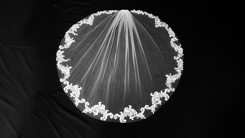 Fingertip Veil Wedding Veil