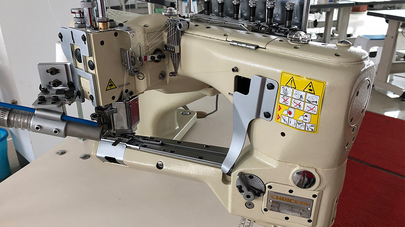 Flat Seam Machine