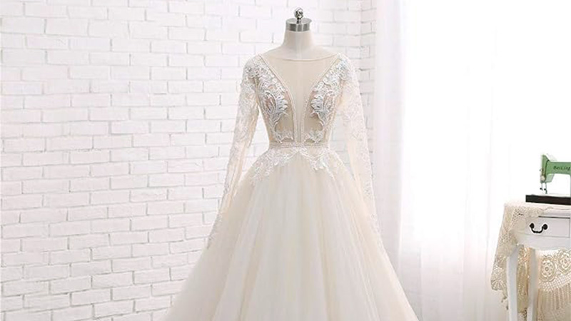 How To Sew Kinds Of Necklines On Dresses and Different Types Of Dress  Necklines - HubPages