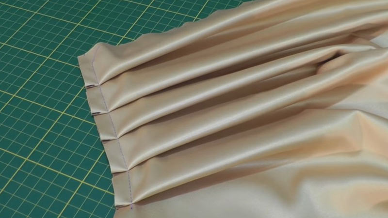 Knife Pleat Tucks