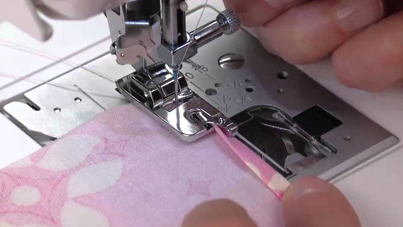 Narrowing in Sewing Machine