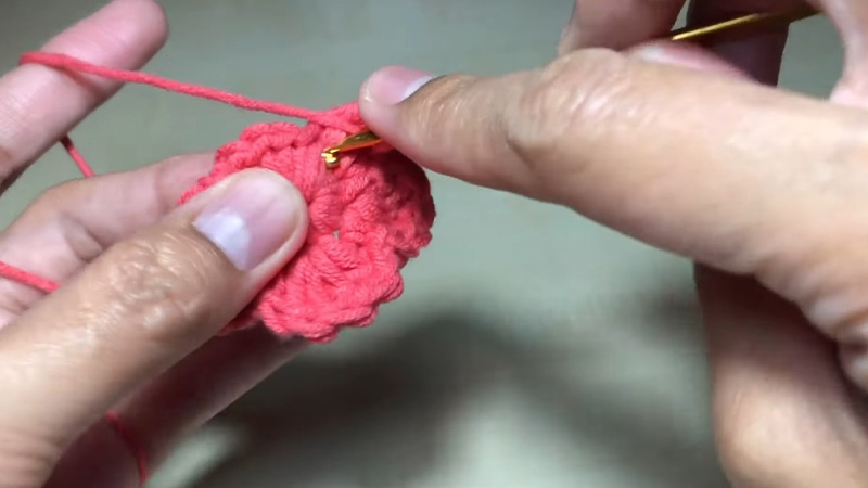 Tips to Crochet a Flower