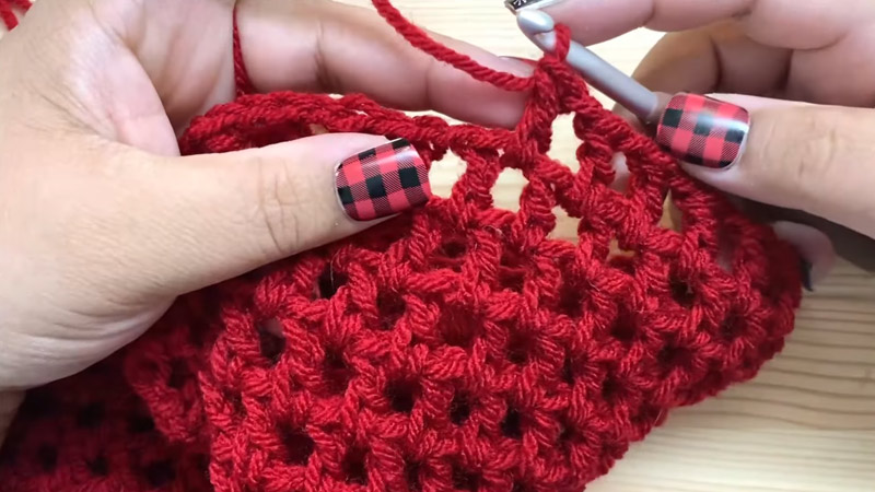 Tips to Crochet a Tube