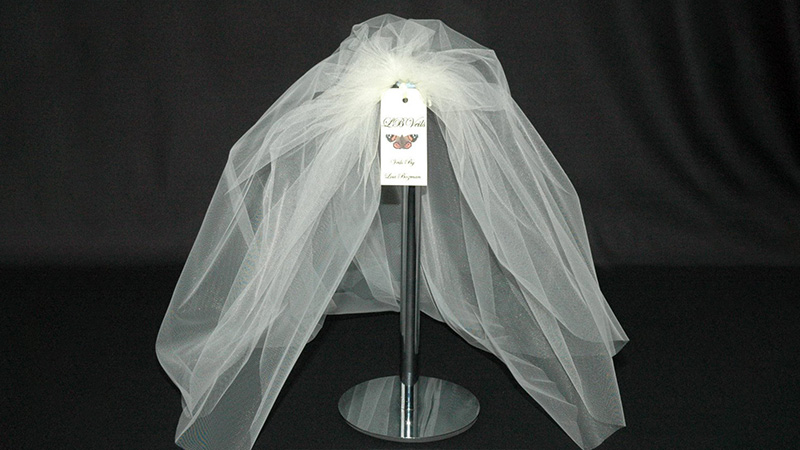 Wedding Veil Shoulder Length