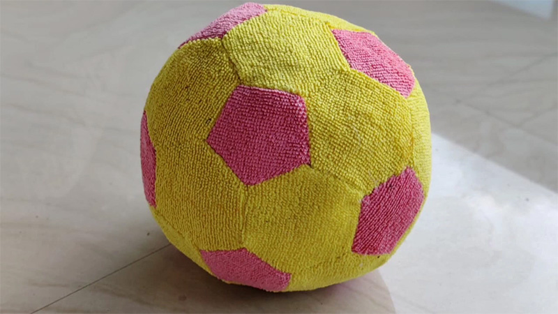 What Are Some Precautions I Should Take While Sewing a Ball With 2 Pieces