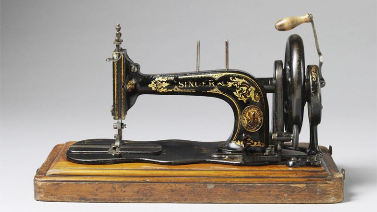 Are Sewing Machines Cast Iron