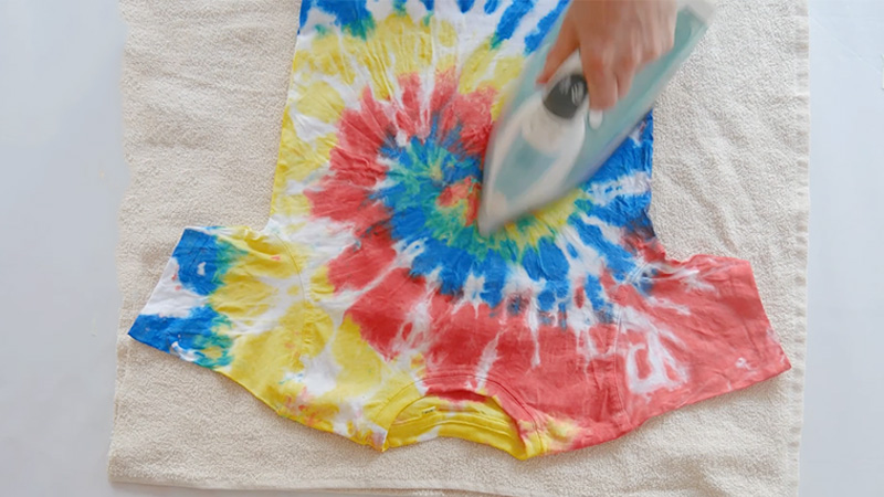 How To Seal Acrylic Paint On Fabric A Guide To Long lasting Designs 