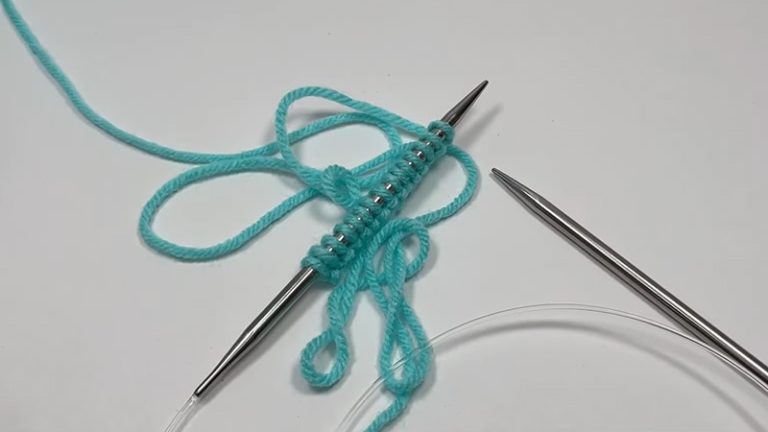 How to Do the Long Tail Cast On in Knitting