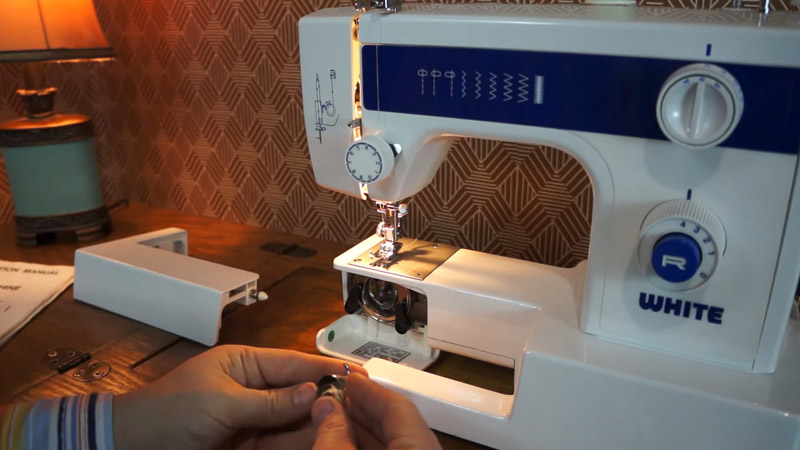 Fix White 1409 Sewing Machine Bobbin Jamming