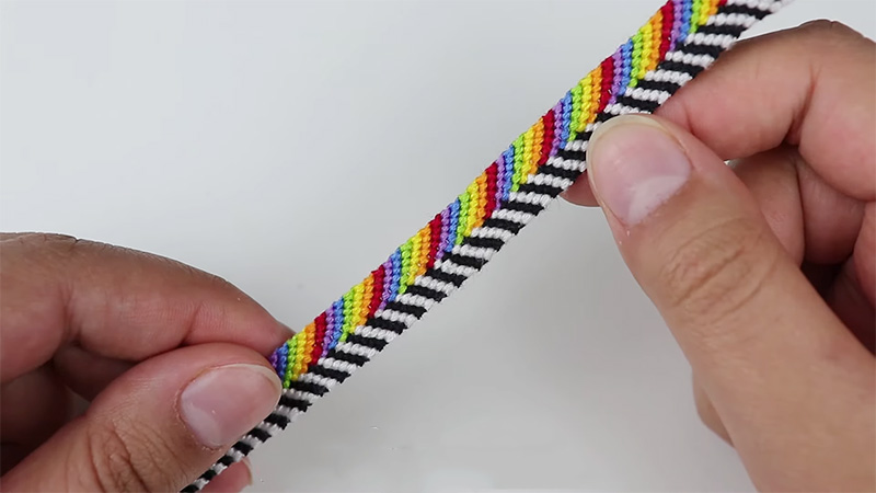 How Long Does It Take to Make a Chevron Friendship Bracelet