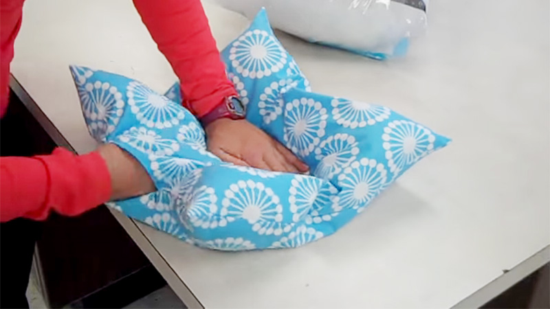 How To Dispose Of Old Pillows