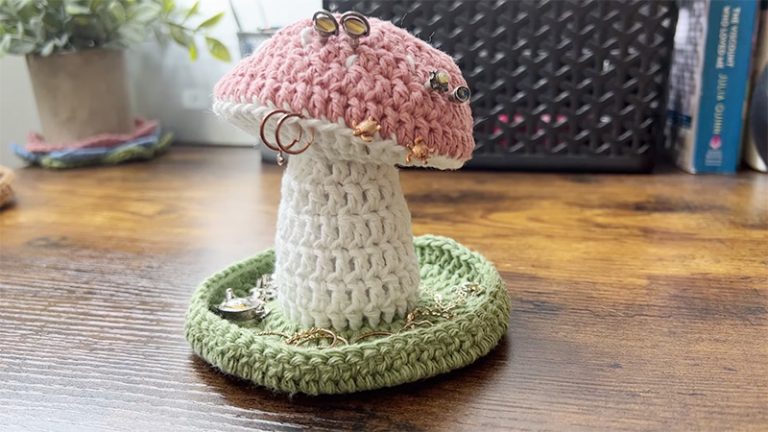 How to Crochet a Mushroom