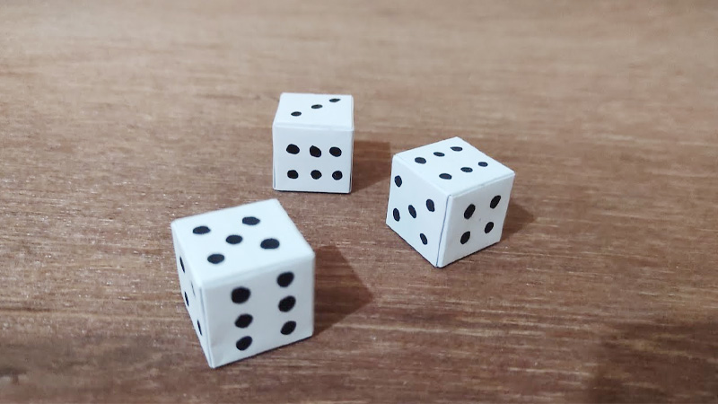 How to Make Dice Out of Paper