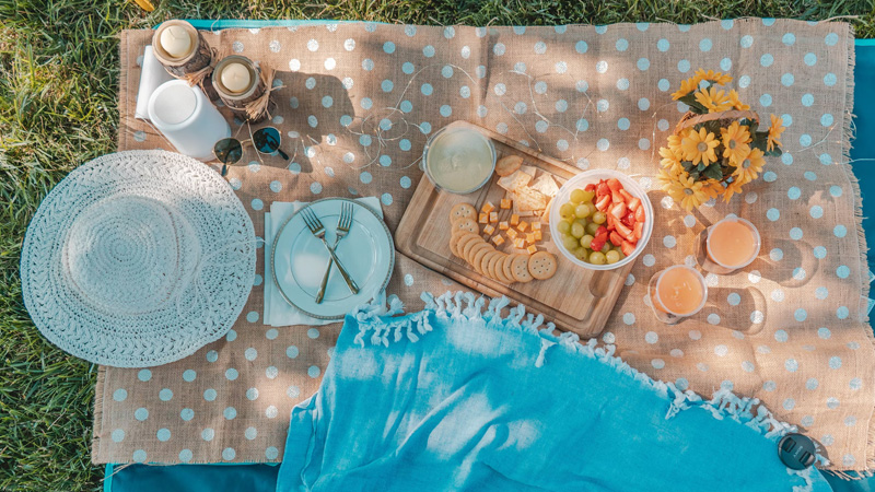 How to Make a Picnic Blanket -Made Easy DIY Project