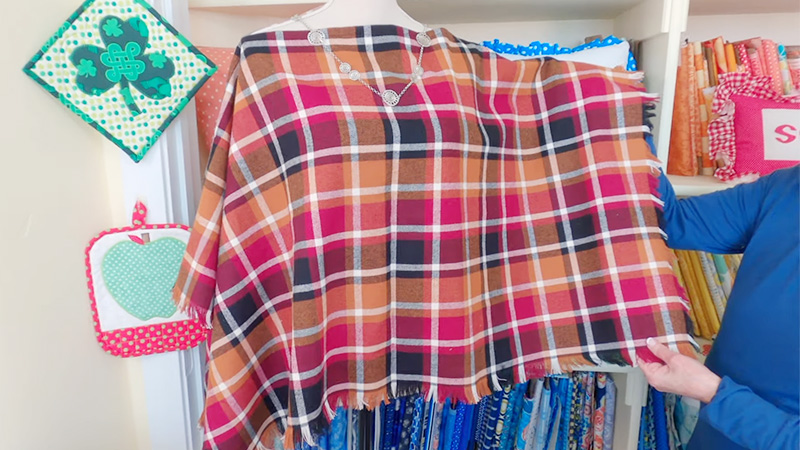 How to Sew a Poncho Easy
