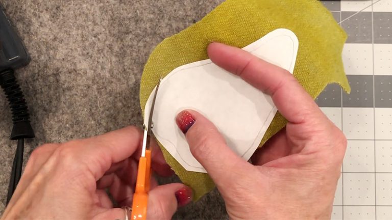 How to Transfer a Sewing Pattern to Fabric With Freezer Paper
