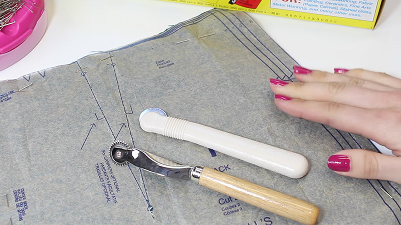 How to Use Tracing Wheels for Sewing