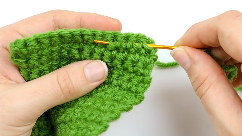How to Weave in the Ends in Crochet