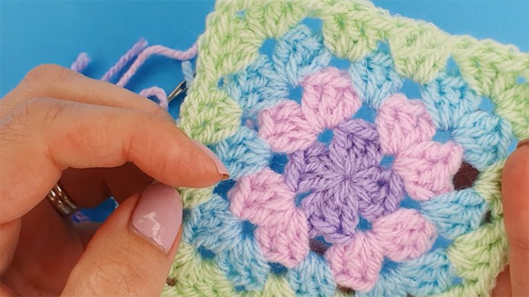How to Weave in the Ends in Crochet