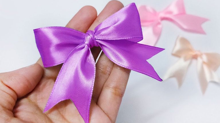 How to Make A Ribbon Bow