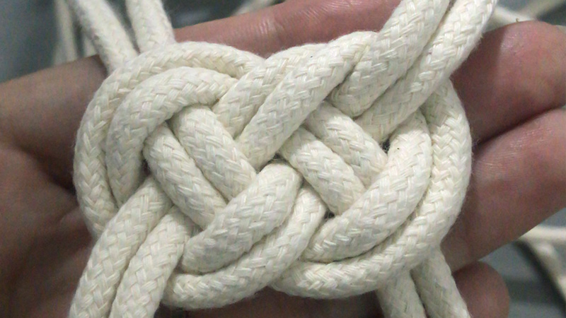 Josephine Knot