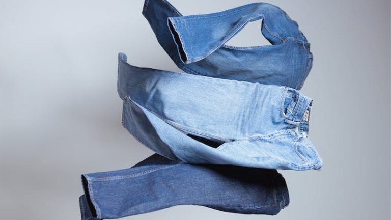 How To Fade Blue Jeans