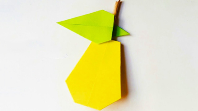 Origami Pear